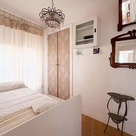 Balcon Al Mar Con Ascensor Grupo Ac Gestion *